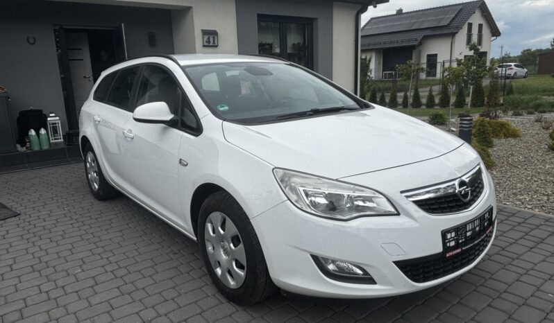 combi OPEL Astra 2011 full