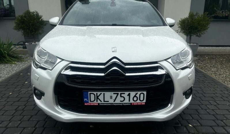 DS4 SPORT CHIC 1.6B/200 KONI FULL OPCJA navi pdc skóry PERŁA masaże full