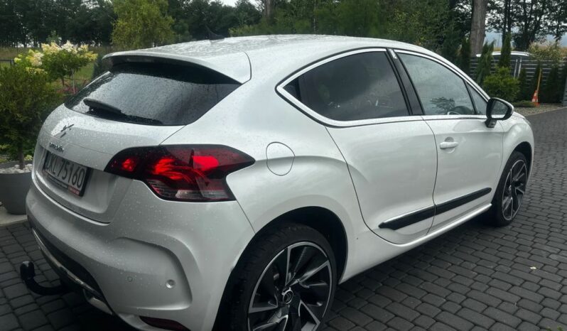 DS4 SPORT CHIC 1.6B/200 KONI FULL OPCJA navi pdc skóry PERŁA masaże full