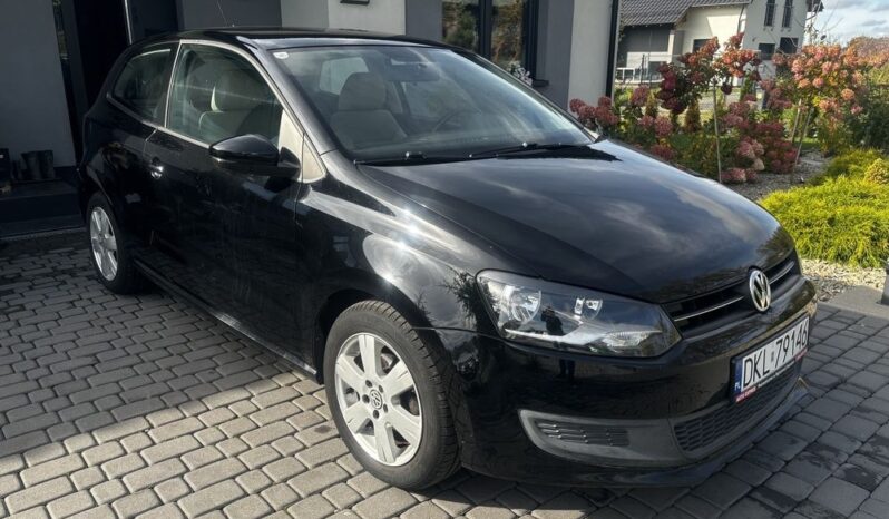 Volkswagen Polo 1.2B/86kM R-LINE jasne wnętrze,navi,klima,serwis full