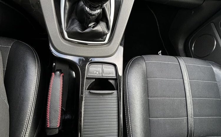 Ford Kuga 2.0 TDCi 4WD Titanium full