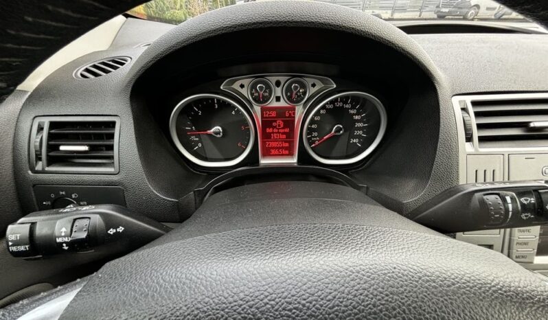 Ford Kuga 2.0 TDCi 4WD Titanium full