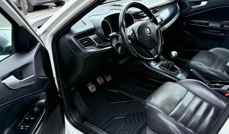 Alfa Romeo Giulietta 1.4 TB MultiAir Distinctive full