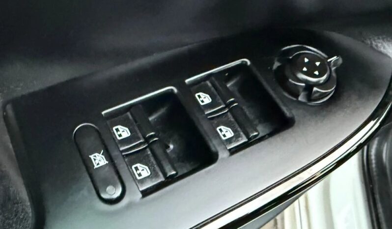 Alfa Romeo Giulietta 1.4 TB MultiAir Distinctive full