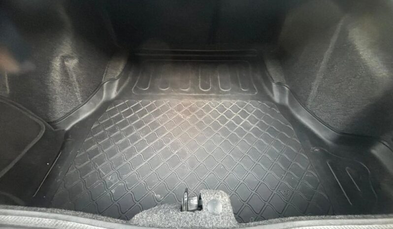 Dodge Challenger 3.6 SXT Plus full