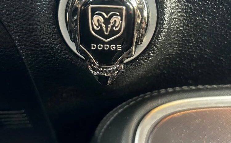 Dodge Challenger 3.6 SXT Plus full