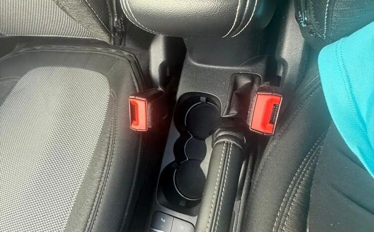 Ford Puma 1.0 EcoBoost mHEV Titanium X full