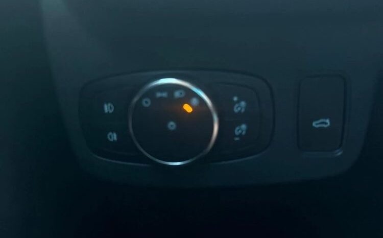 Ford Puma 1.0 EcoBoost mHEV Titanium X full