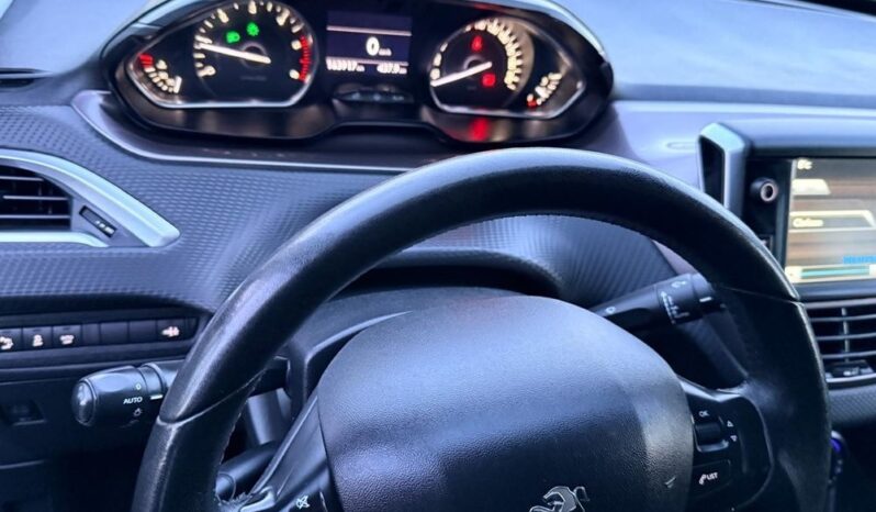 Peugeot 2008 e-HDi FAP 92 STOP & START Style full