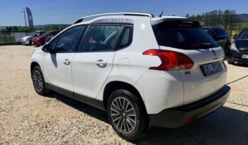 Peugeot 2008 1.2 VTi Allure full