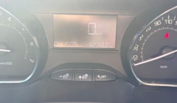 Peugeot 2008 1.2 VTi Allure full