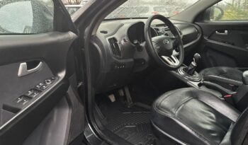 KIA SPORTAGE BUSINESS LINE 4X4 HAK PANORAMA SKÓRY NAVI PDC SERWIS full