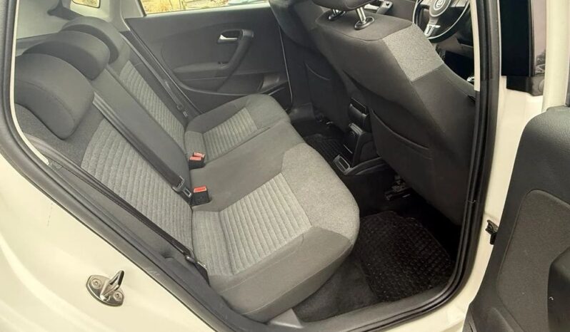 Volkswagen Polo 1.2 TSI Highline full