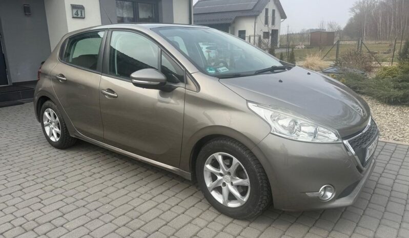 Peugeot 208 1.4 VTi Active full