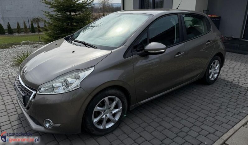 Peugeot 208 1.4 VTi Active full