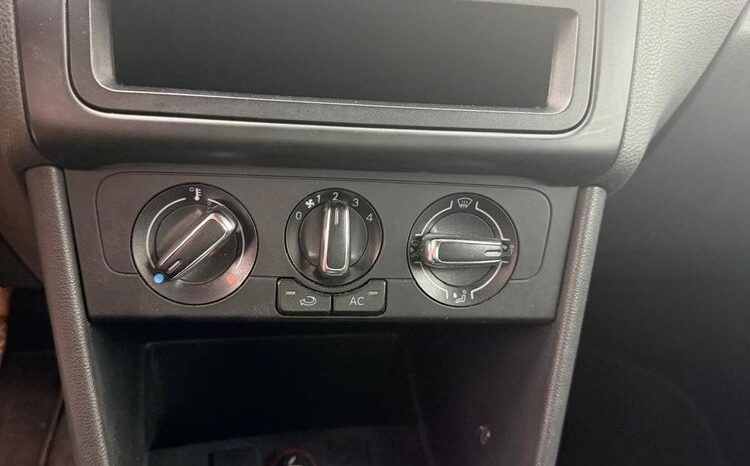 Volkswagen Polo 1.2 Comfortline full